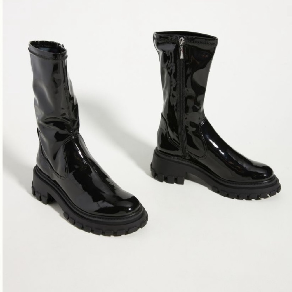 NEW Anthropologie X Schutz Kendy Lug Sole Patent Leather Boots Chunky Heel 7.5